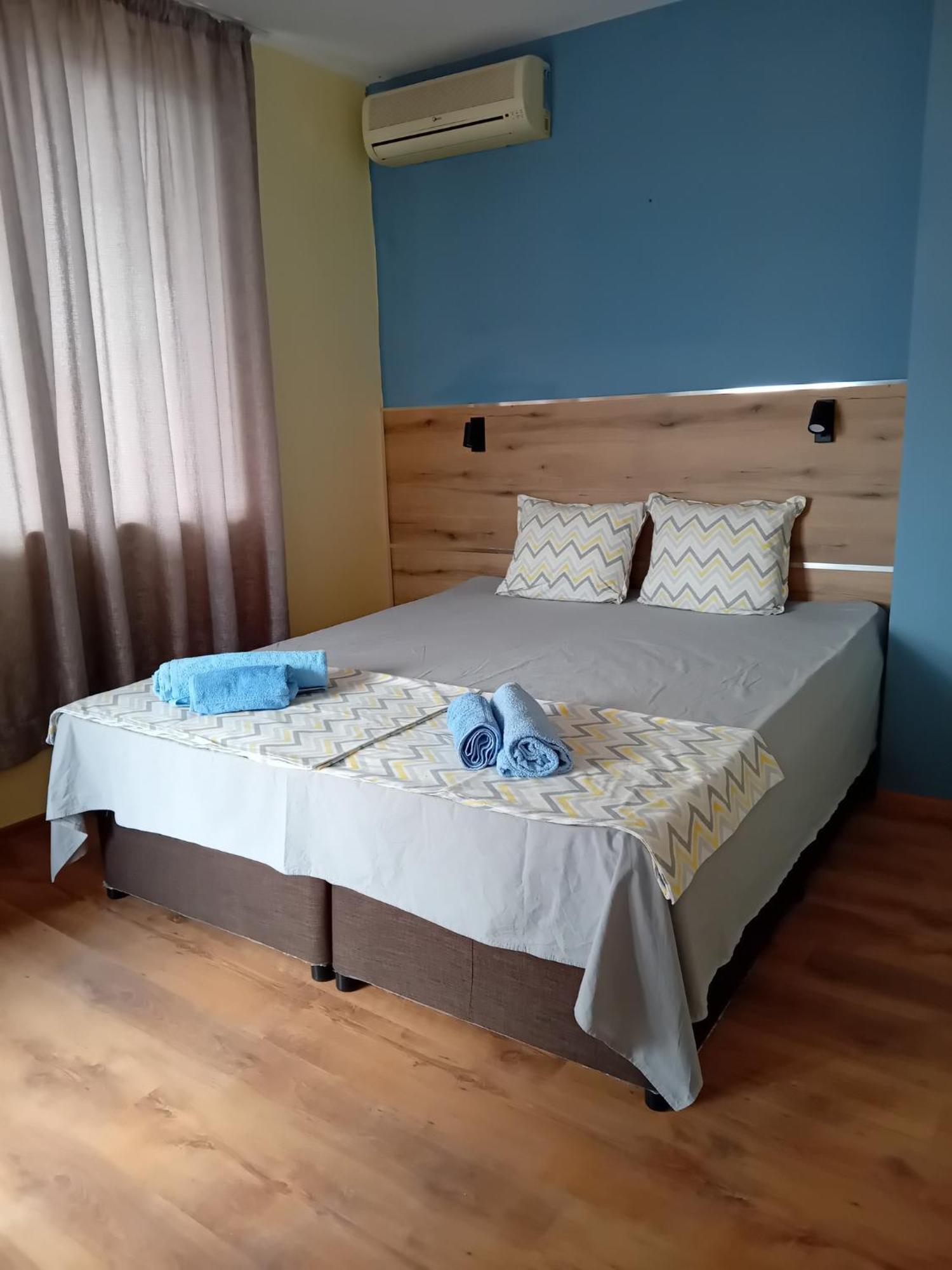 Guesthouse Oasis Kiten  Ngoại thất bức ảnh