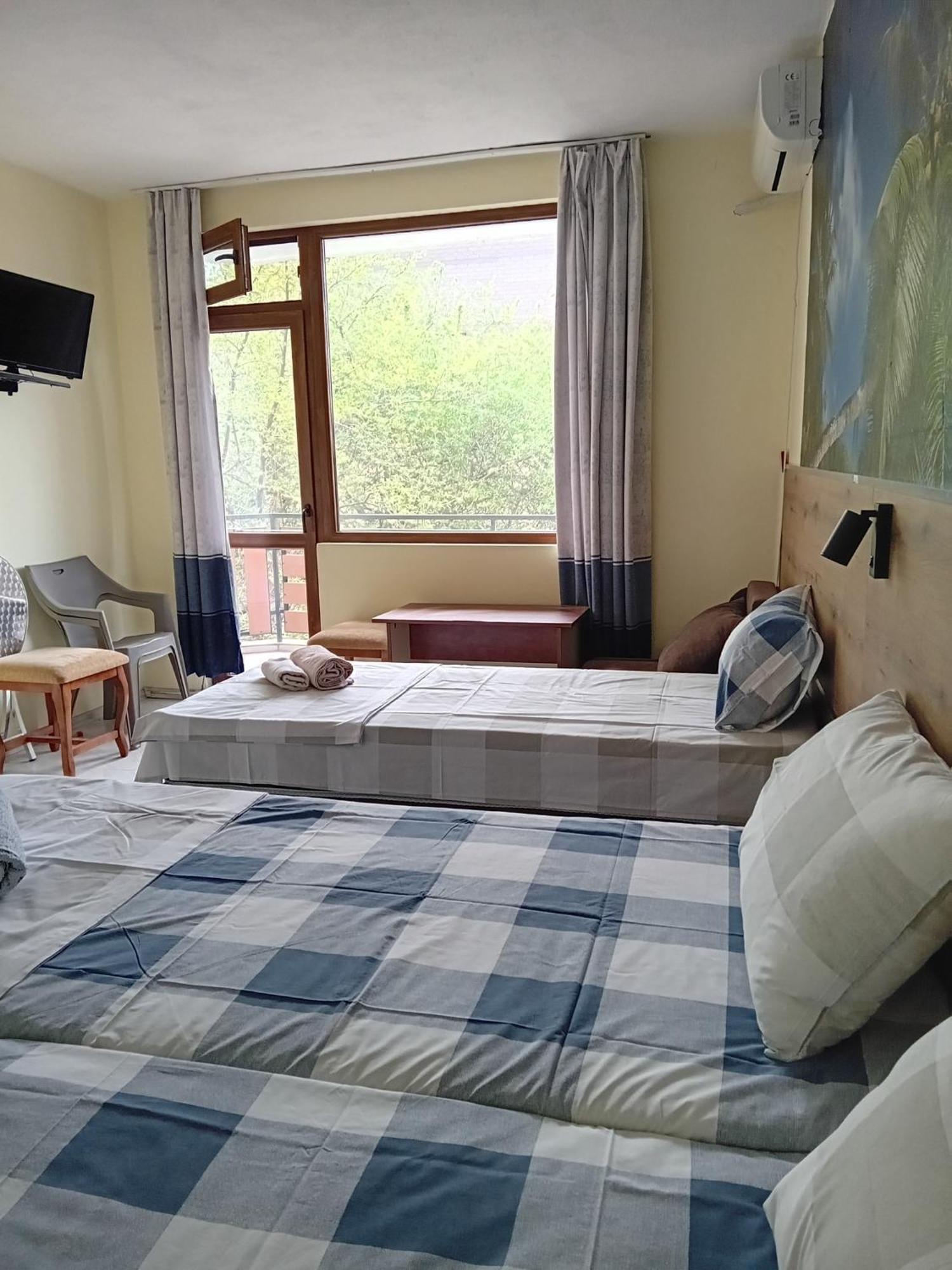 Guesthouse Oasis Kiten  Ngoại thất bức ảnh
